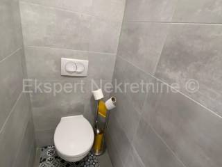 Hostel, Prodaja, Split, Split