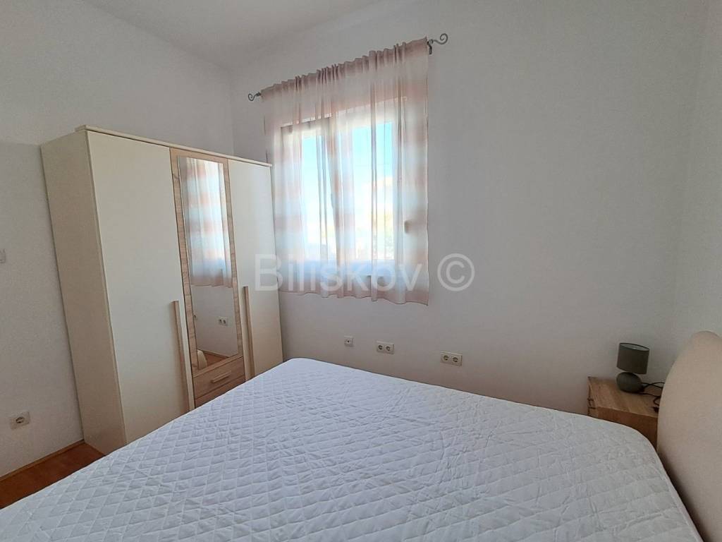 Stan u zgradi, Najam, Split, Split