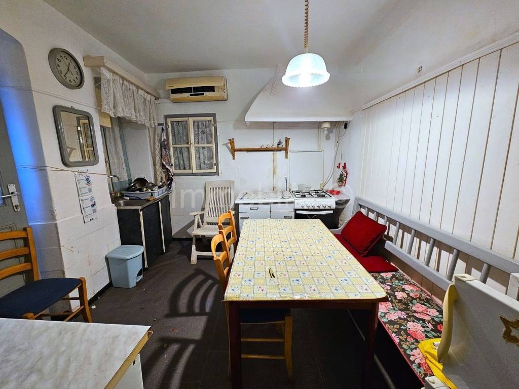 Kuća prizemnica, Prodaja, Pula, Pula