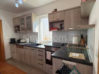 Stan u zgradi, Prodaja, Bol, Bol