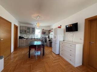 Stan u zgradi, Prodaja, Bol, Bol