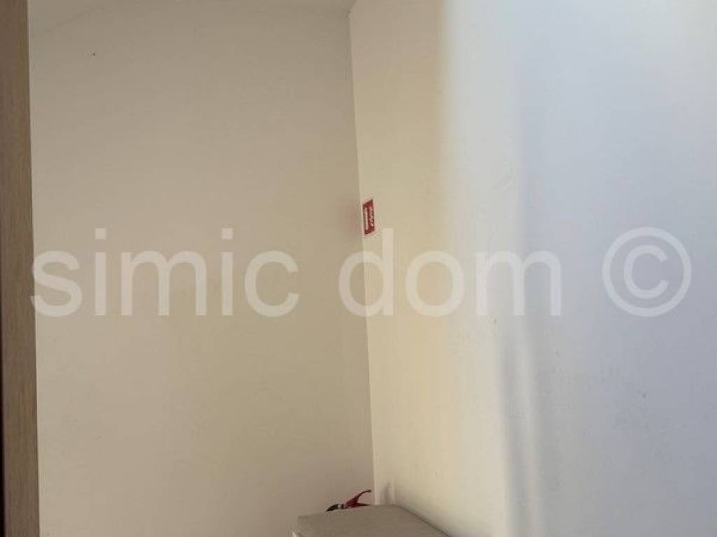 Stan u zgradi, Prodaja, Bol, Bol