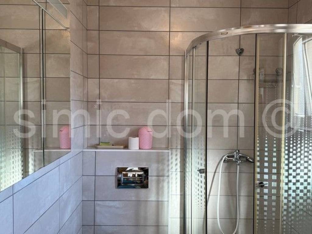 Stan u zgradi, Prodaja, Bol, Bol