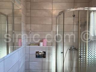 Stan u zgradi, Prodaja, Bol, Bol