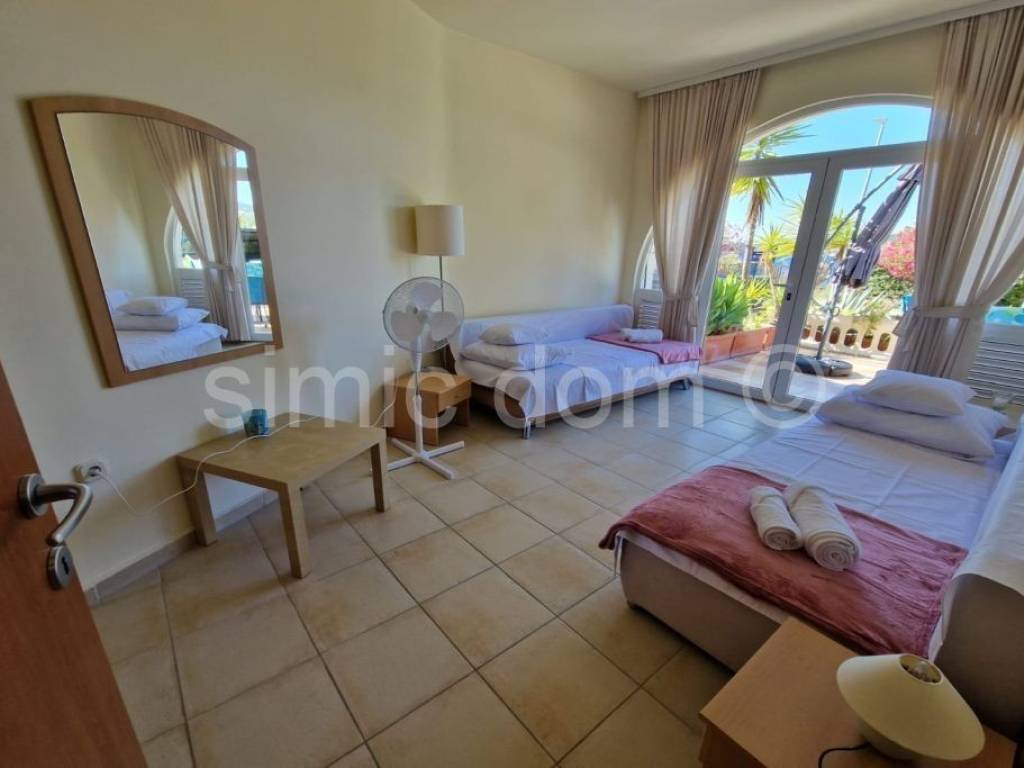 Stan u kući, Prodaja, Orebić, Kučište