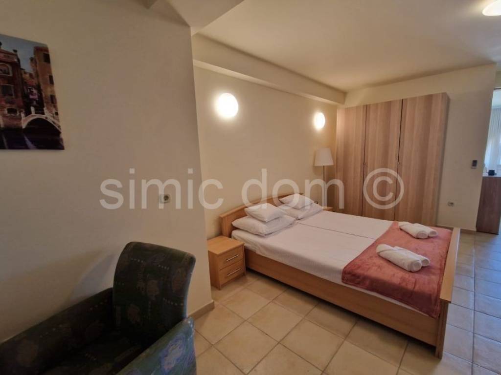 Stan u kući, Prodaja, Orebić, Kučište