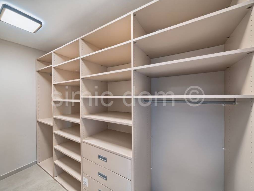 Luksuzna vila, Prodaja, Primošten, Primošten