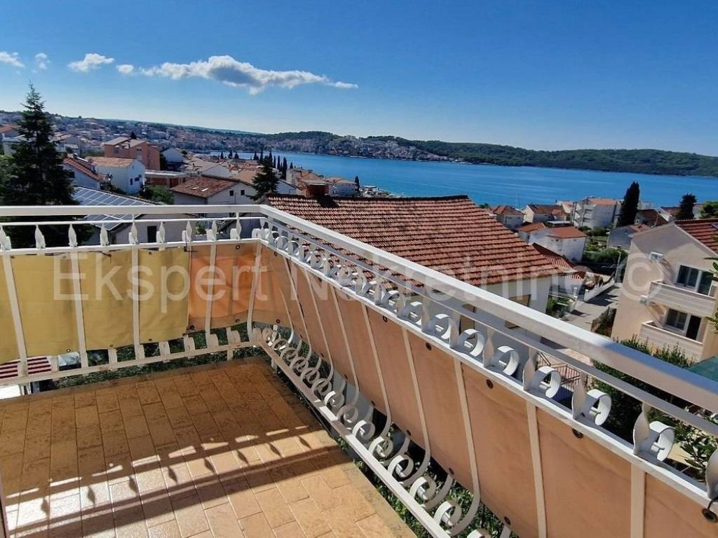 Samostojeća kuća, Prodaja, Okrug, Okrug Gornji