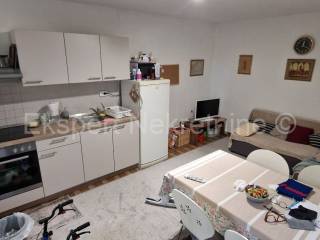 Samostojeća kuća, Prodaja, Okrug, Okrug Gornji