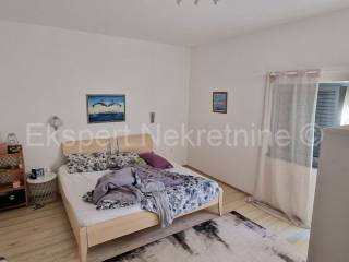 Samostojeća kuća, Prodaja, Okrug, Okrug Gornji