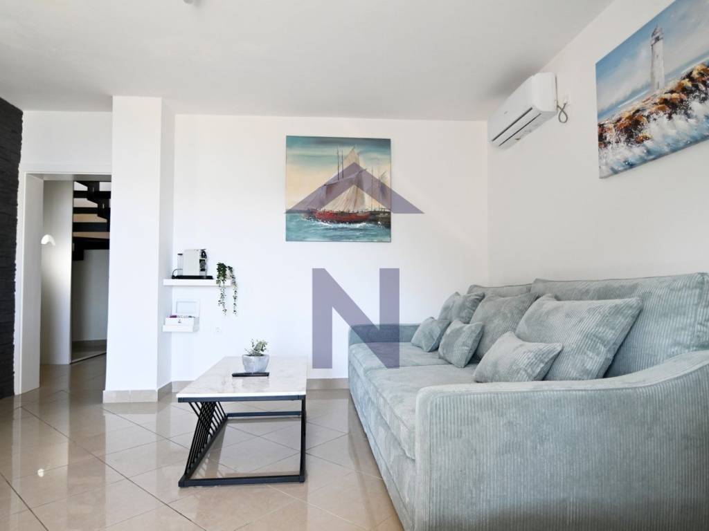 Vila, Prodaja, Karlobag, Cesarica