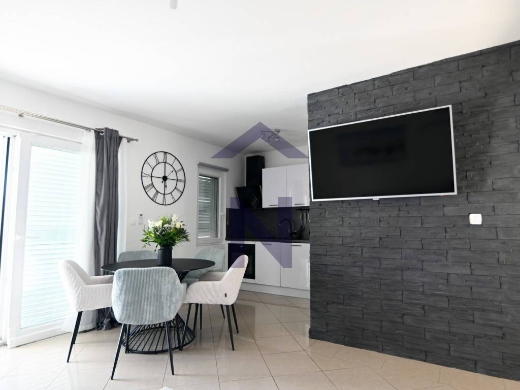 Vila, Prodaja, Karlobag, Cesarica