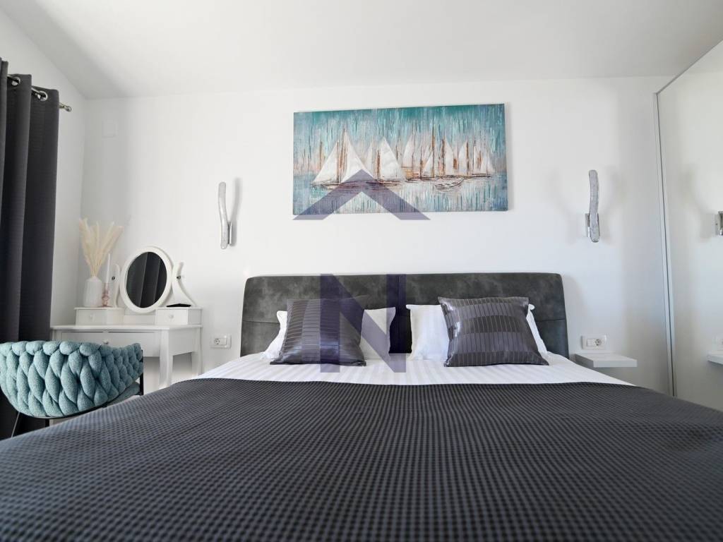 Vila, Prodaja, Karlobag, Cesarica