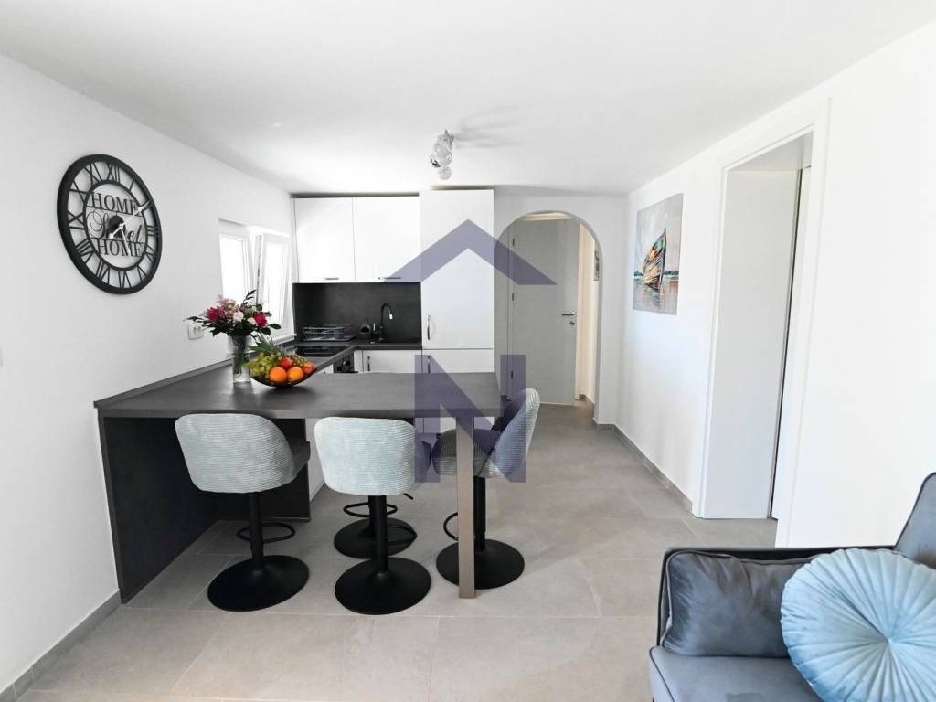 Vila, Prodaja, Karlobag, Cesarica