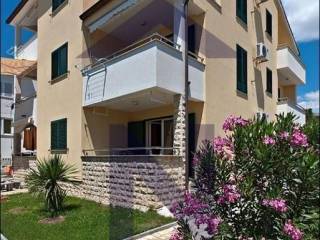 Apartmanska zgrada, Prodaja, Šibenik - Okolica, Brodarica