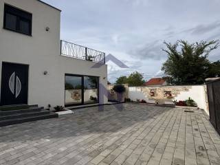 Samostojeća kuća, Prodaja, Poličnik, Poličnik