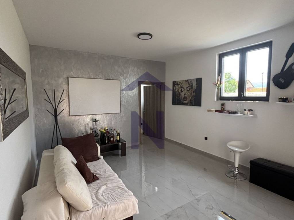 Samostojeća kuća, Prodaja, Poličnik, Poličnik