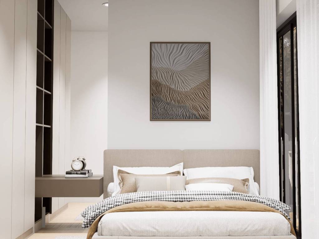 Enough space for a large wardrobe.