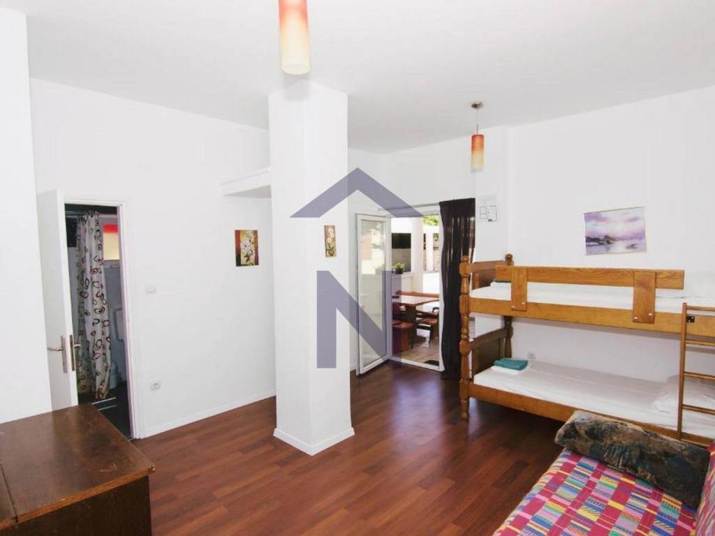 Apartmanska kuća, Prodaja, Novalja, Gajac