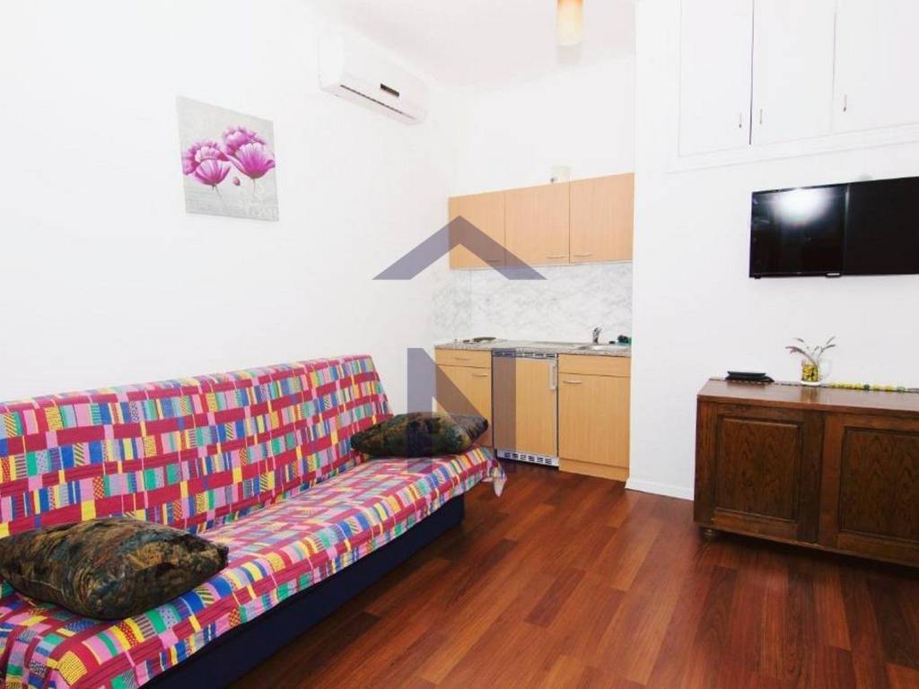 Apartmanska kuća, Prodaja, Novalja, Gajac