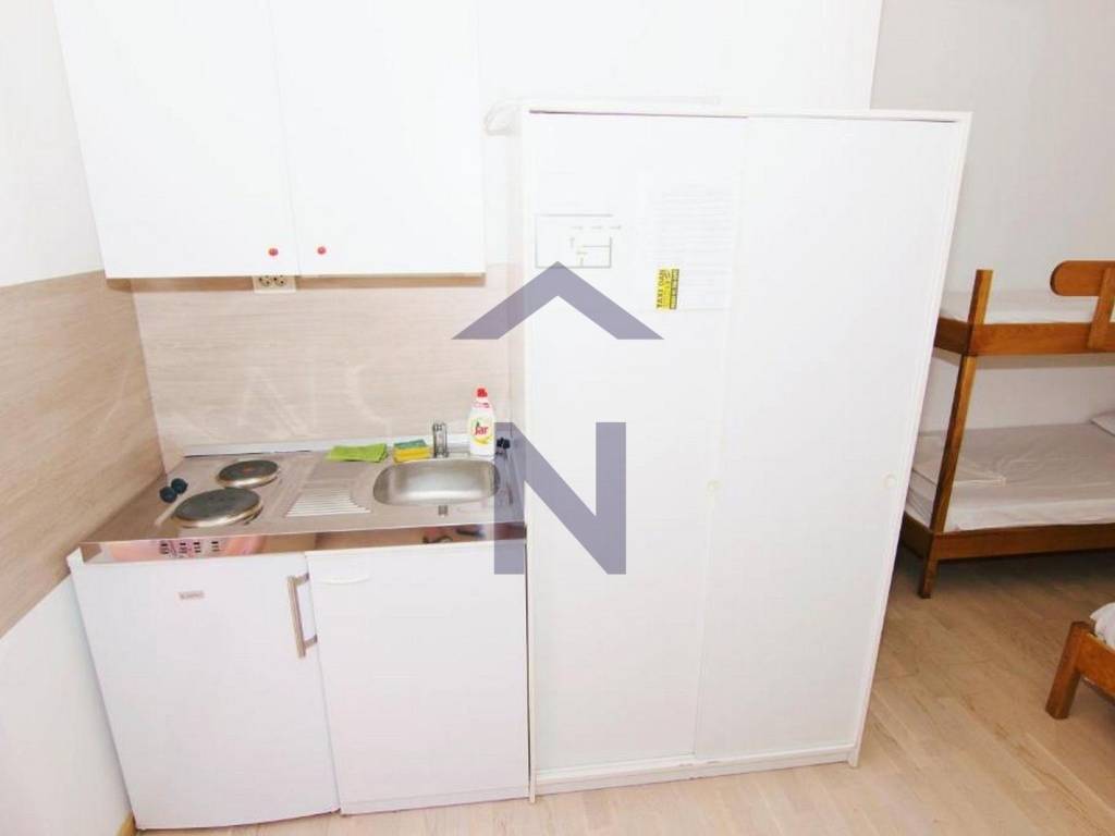 Apartmanska kuća, Prodaja, Novalja, Gajac