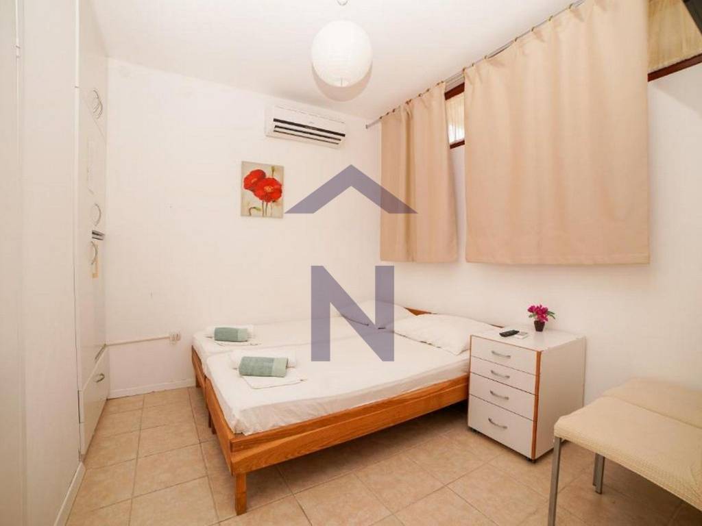 Apartmanska kuća, Prodaja, Novalja, Gajac