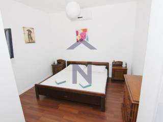 Apartmanska kuća, Prodaja, Novalja, Gajac