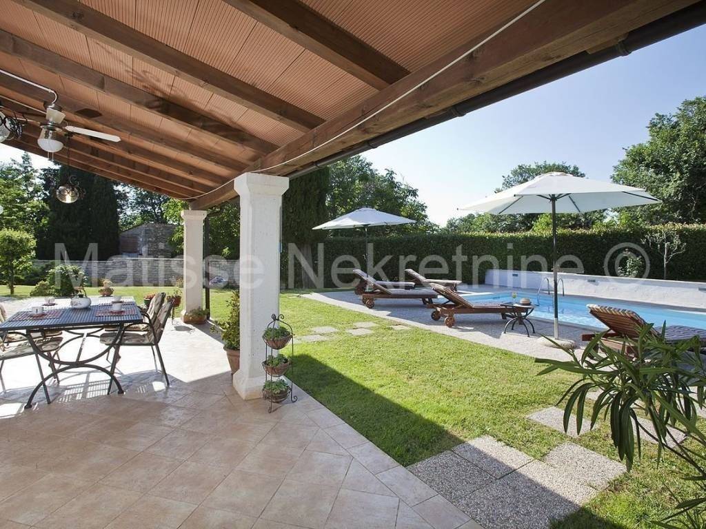 Vila, Prodaja, Barban, Rebići