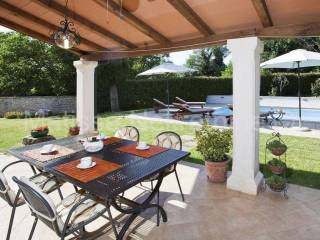 Vila, Prodaja, Barban, Rebići