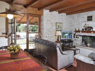 Vila, Prodaja, Barban, Rebići