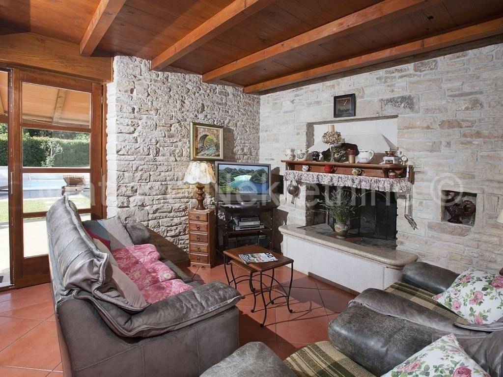 Vila, Prodaja, Barban, Rebići