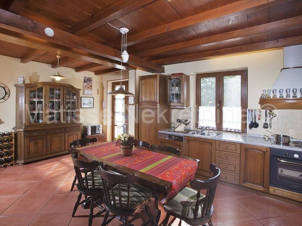 Vila, Prodaja, Barban, Rebići