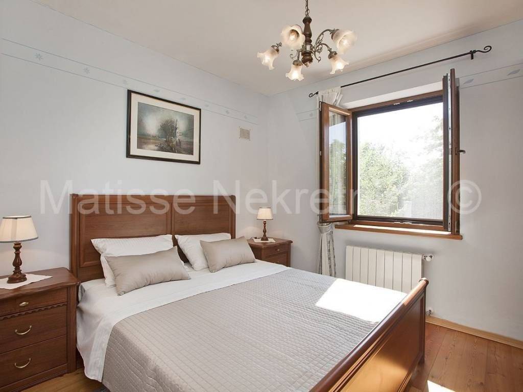 Vila, Prodaja, Barban, Rebići