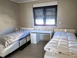 Apartman na moru, Prodaja, Okrug, Okrug Gornji