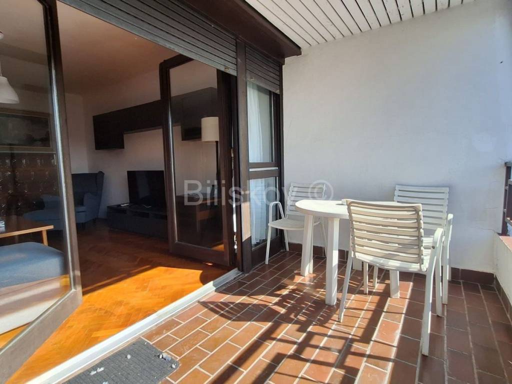 Stan u zgradi, Najam, Zagreb, Gornji Grad - Medveščak