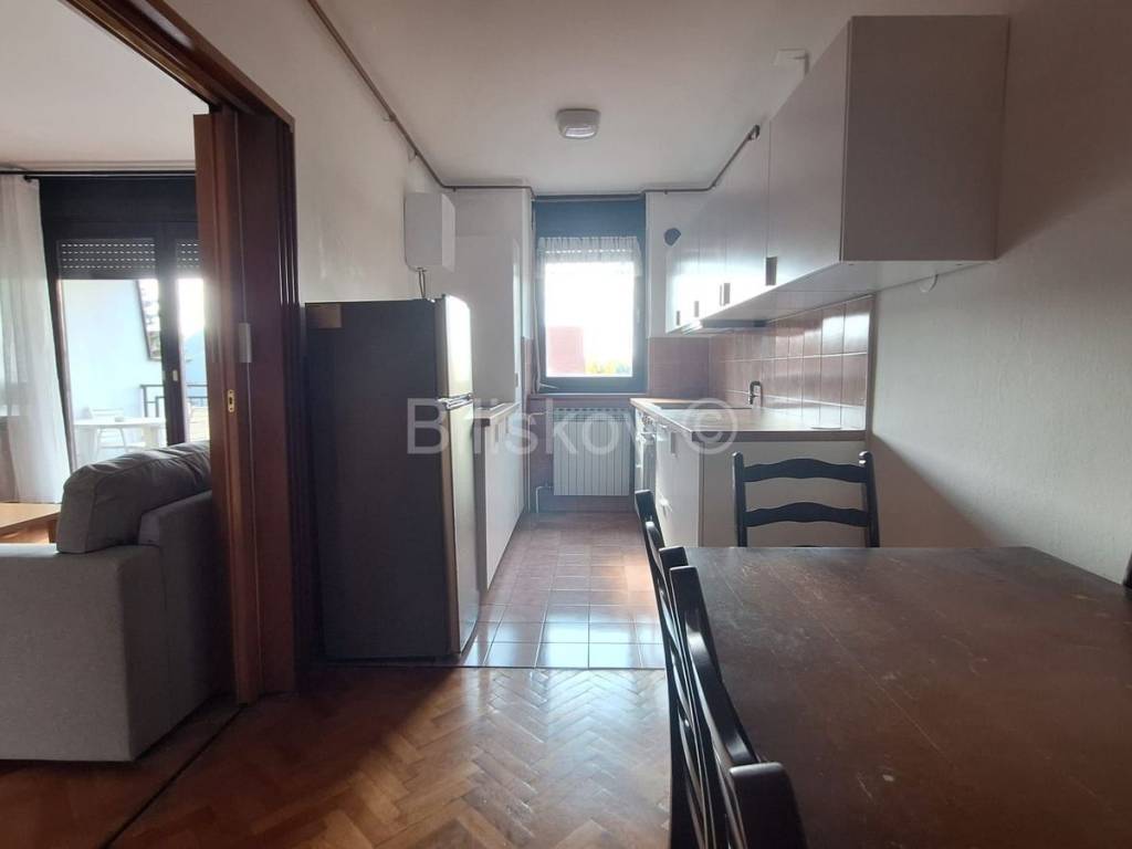 Stan u zgradi, Najam, Zagreb, Gornji Grad - Medveščak