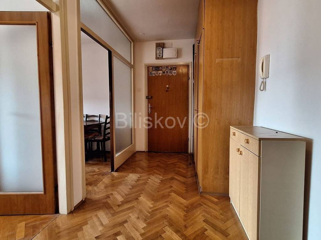 Stan u zgradi, Najam, Zagreb, Gornji Grad - Medveščak