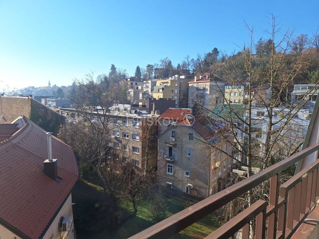 Stan u zgradi, Najam, Zagreb, Gornji Grad - Medveščak