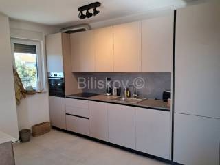 Stan u zgradi, Najam, Split, Split