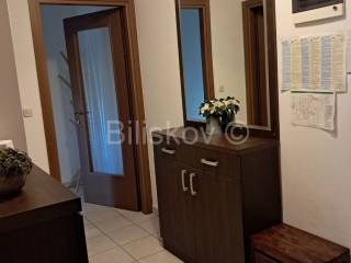 Stan u zgradi, Najam, Split, Split