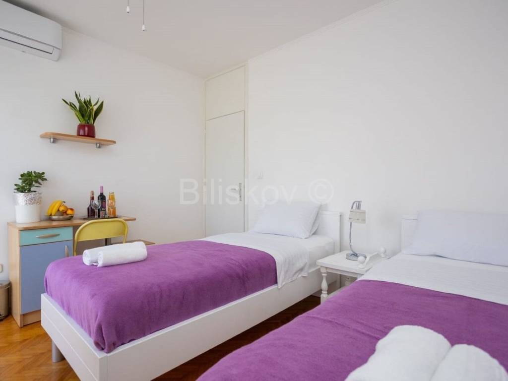 Stan u zgradi, Najam, Split, Split