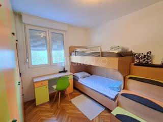 Stan u zgradi, Najam, Split, Split