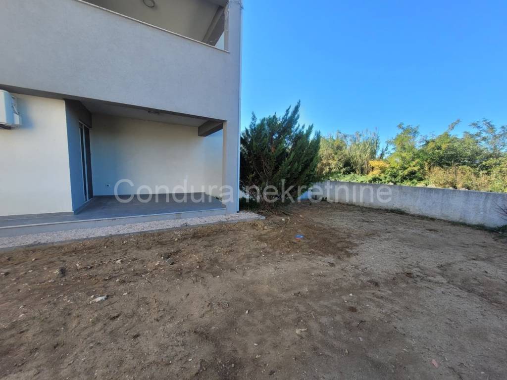 Apartman na moru, Prodaja, Nin, Nin