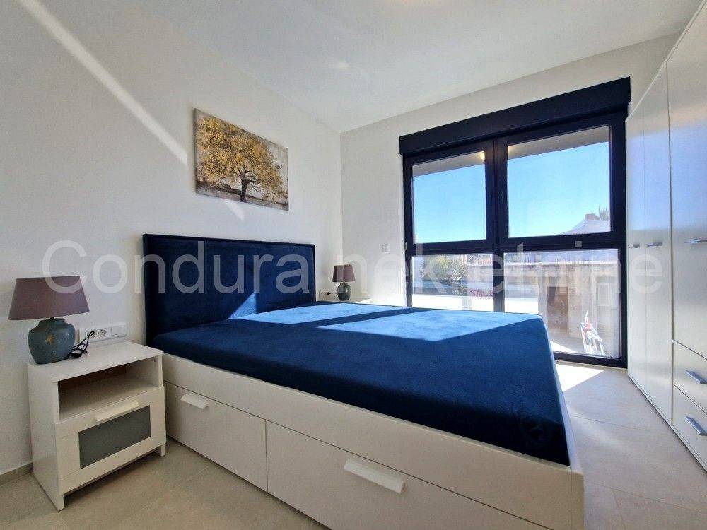 Apartman na moru, Prodaja, Vir, Vir