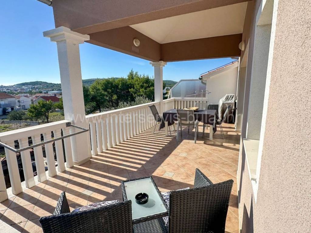 Dvojna kuća, Prodaja, Vodice, Vodice