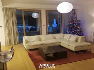 Stan u zgradi, Najam, Split, Split