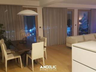 Stan u zgradi, Najam, Split, Split