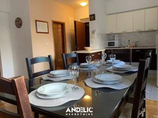 Stan u kući, Najam, Split, Split