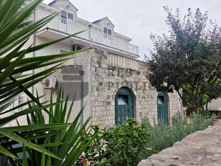 Zupa dubrovacka, Cibaca