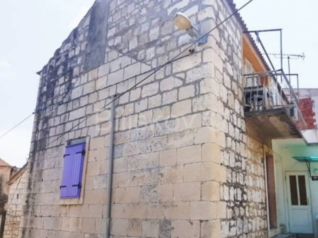 Dvojna kuća, Prodaja, Vis, Vis